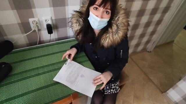 Телка устала от недотраха и дала первому встречному