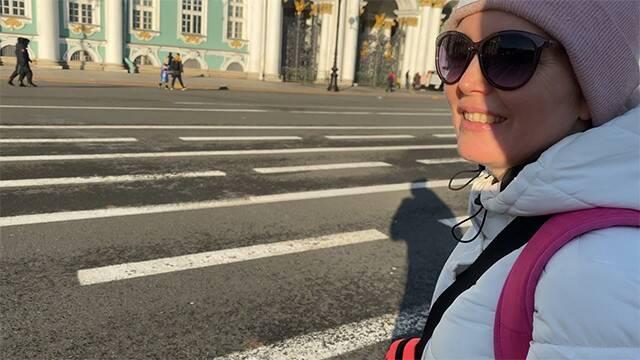 Парень привел зрелую русскую милфу в отель и трахнул в киску