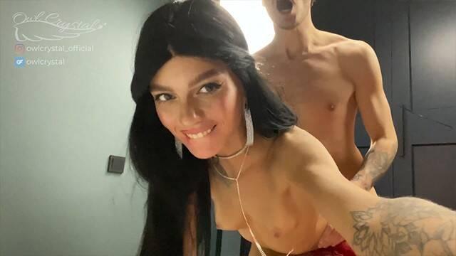 Развел пьяную девушку на анал и поимел у себя дома